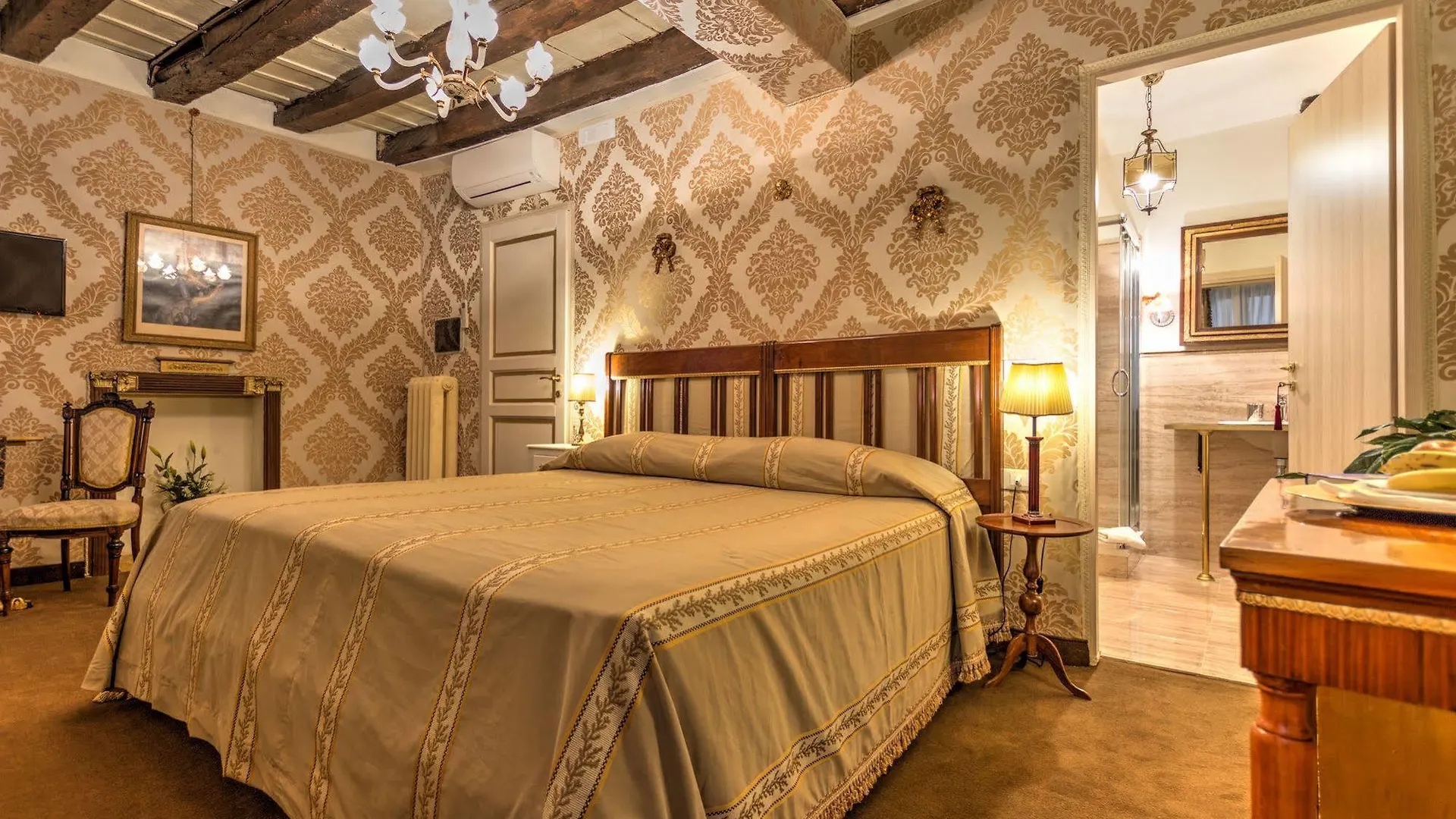 Residenza Corte Molin Venice 2*,  Italy